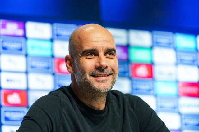 Pep Guardiola tuyên bố Man City bị 19 CLB Ngoại hạng Anh "đánh hội đồng" Pep Guardiola tuyên bố Man City bị 19 CLB Ngoại hạng Anh "đánh hội đồng"