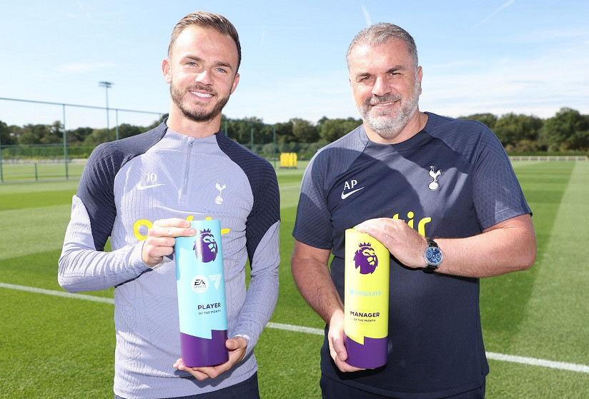Maddison và HLV Ange Postecoglou nhận giải thưởng của Premier League Maddison và HLV Ange Postecoglou nhận giải thưởng của Premier League