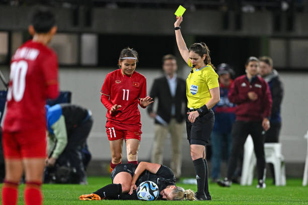 Thái Thị Thảo ra dấu hiệu không cố ý. Ảnh: Getty Thái Thị Thảo ra dấu hiệu không cố ý. Ảnh: Getty