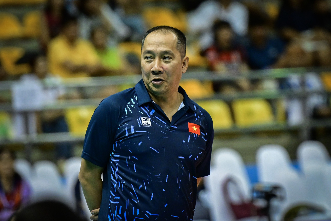 HLV Nguyễn Tuấn Kiệt giúp tuyển bóng chuyền nữ Việt Nam bay cao. Ảnh: AVC