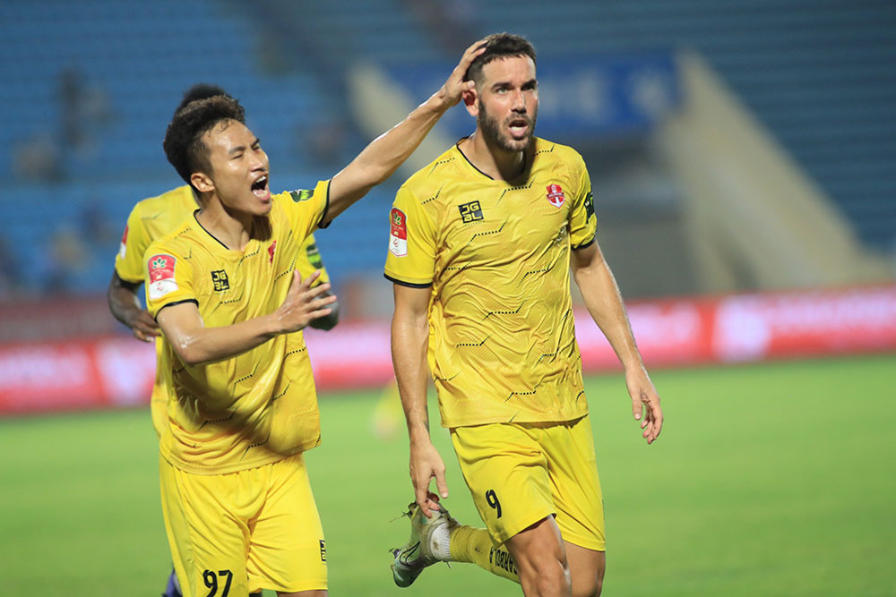 Hải Phòng hứa hẹn giành chiến thắng nhờ lợi thế sân nhà