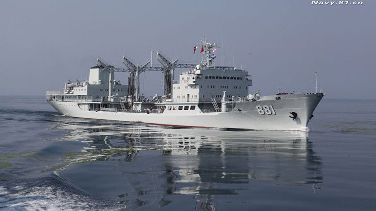 Tàu hậu cần, chi viện 881 Hồng Trạch Hồ . Tàu hậu cần, chi viện 881 Hồng Trạch Hồ