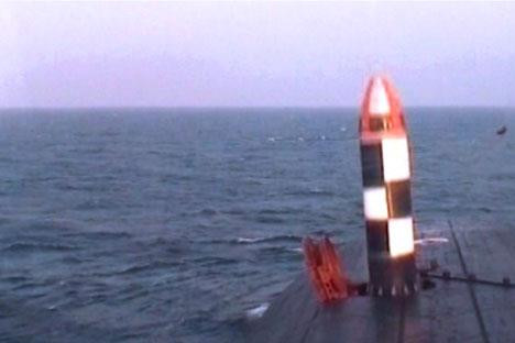 Các thử nghiệm của hệ thống tên lửa liên lục địa Bulava Các thử nghiệm của hệ thống tên lửa liên lục địa Bulava