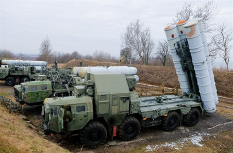 Hệ thống phòng không S-300 Nga trong cuộc diễn tập ở Kaliningrad