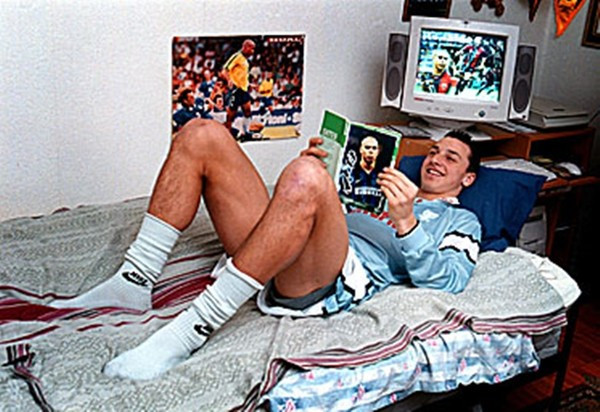 Những bức ảnh bóng đá siêu độc khiến bạn ngạc nhiên ảnh 6