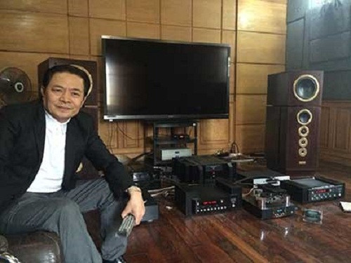 Thuyết 'buôn vua' trải lòng về ‘bóng hồng’ cuối cùng ảnh 2