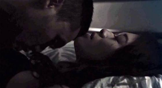 ‘Bảo bối’ giúp Á hậu thế giới Singapore đóng cảnh sex ảnh 2