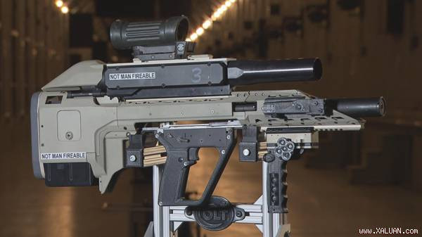 Quân đội Canada giới thiệu súng trường tấn công thông minh thế hệ mới