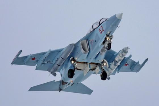 Theo Airforce-technology, Yak-130 có thể đảm đương 80% nhiệm vụ huấn luyện bay cơ bản.