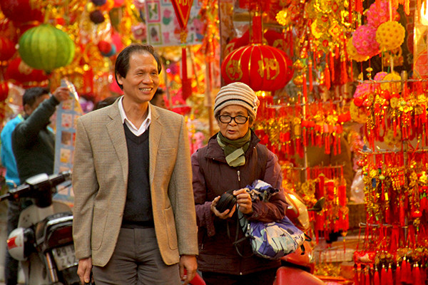 Nhộn nhịp thị trường vàng mã sát Tết ông Công ông Táo ảnh 19