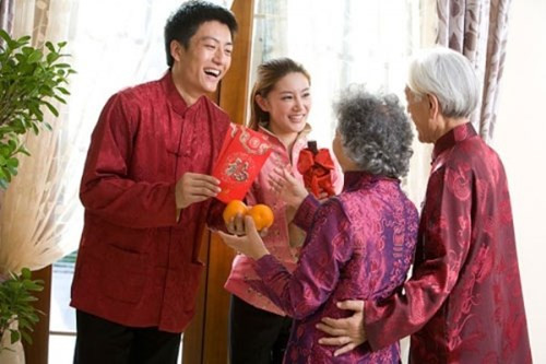 Những dịch vụ độc lạ hốt bạc dịp Tết Ất Mùi ảnh 1