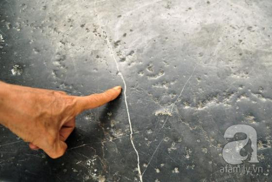 Ghế đá trăm tuổi tại Hồ Gươm bị xe tông vỡ nát ảnh 10