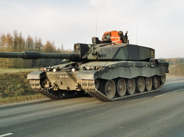 Xe tăng Challenger 2