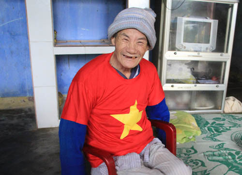 Gặp lại người chăn dê, nửa đời 'quảng bá' hình ảnh VN trên đỉnh Hải Vân - Ảnh 2