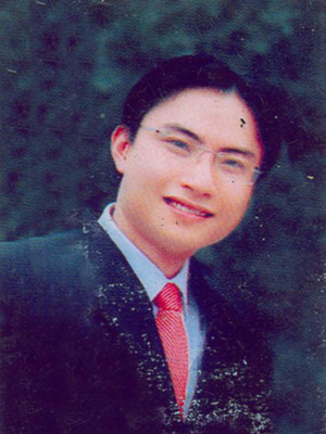 Chân dung “trùm thơ” Ngô Văn Khích. Ảnh: Ngọc Châu - Xuân Phú - PV. Chân dung “trùm thơ” Ngô Văn Khích. Ảnh: Ngọc Châu - Xuân Phú - PV