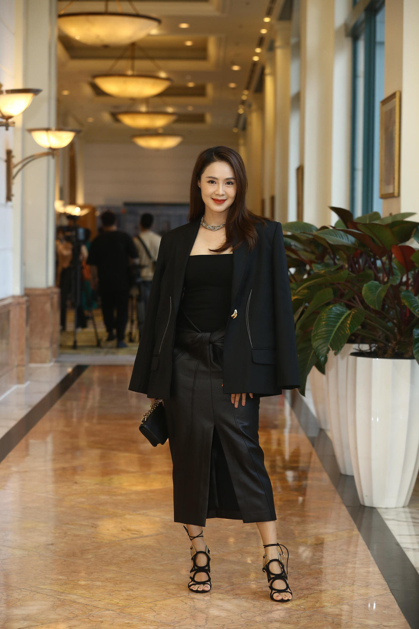 Hồng Diễm lần thứ ba làm vợ Việt Anh trên màn ảnh. Ảnh: VFC. Hồng Diễm lần thứ ba làm vợ Việt Anh trên màn ảnh. Ảnh: VFC.