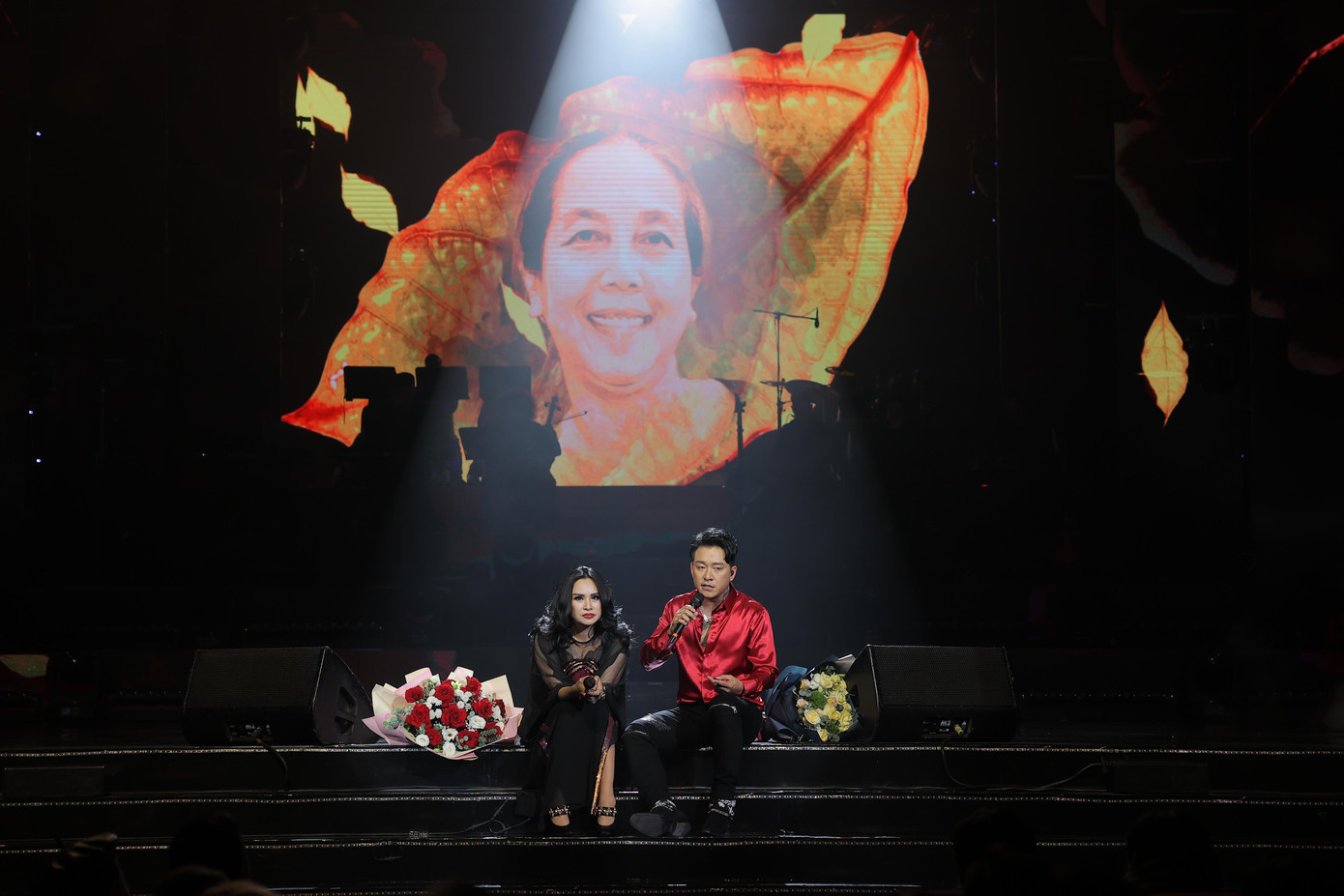 Tuấn Hưng tri ân những người chị giúp đỡ anh trong sự nghiệp.