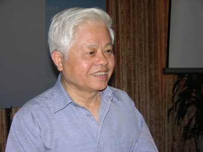 TS Đặng Ngọc Dinh nói, ông không bất ngờ về số tiền người dân phải “bôi trơn”