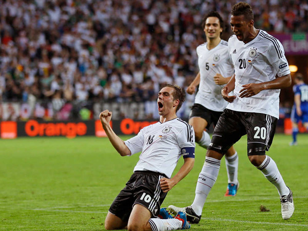 Người Đức rất muốn viết lại lịch sử đối đầu với Italia. Ảnh: AP