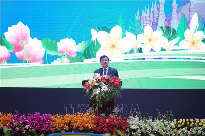 Đồng chí Thongloun Sisoulith, Tổng Bí thư, Chủ tịch nước Lào, phát biểu tại lễ kỷ niệm. Ảnh: Bá Thành/TTXVN Đồng chí Thongloun Sisoulith, Tổng Bí thư, Chủ tịch nước Lào, phát biểu tại lễ kỷ niệm. Ảnh: Bá Thành/TTXVN