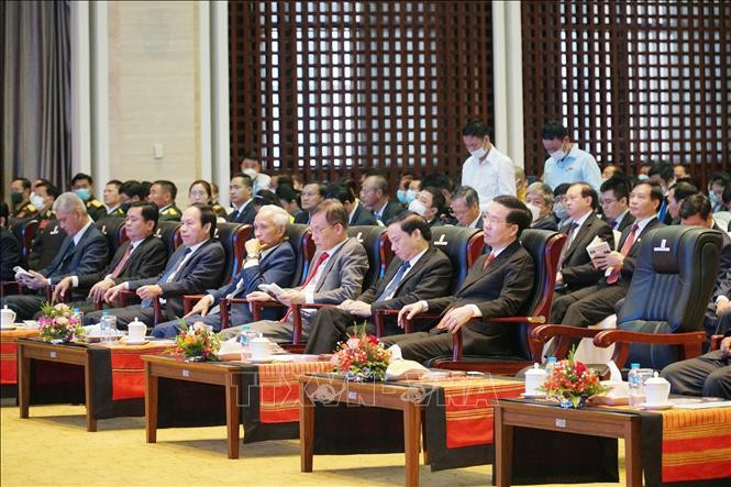 Toàn cảnh buổi lễ mít tinh kỷ niệm 60 năm Ngày thiết lập quan hệ ngoại giao Lào - Việt Nam. Ảnh: Phạm Kiên/TTXVN Toàn cảnh buổi lễ mít tinh kỷ niệm 60 năm Ngày thiết lập quan hệ ngoại giao Lào - Việt Nam. Ảnh: Phạm Kiên/TTXVN