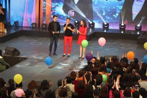 Mẹ vào tù và bước ngoặt cuộc đời của Đàm Vĩnh Hưng ảnh 1