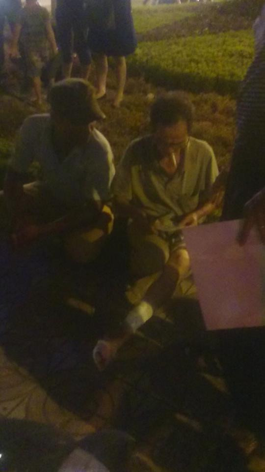 Ô tô mất lái đâm hàng loạt người trong giờ cao điểm ảnh 6