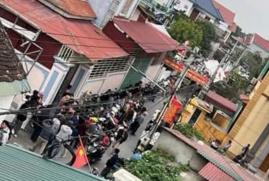 Hiện trường khu vực ngôi nhà xảy ra sự việc