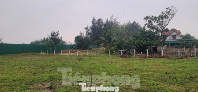 Nhiều hộ dân nằm trong khu vực quy hoạch dự án chưa chịu di dời vì họ chưa đồng ý với phương án đền bù.