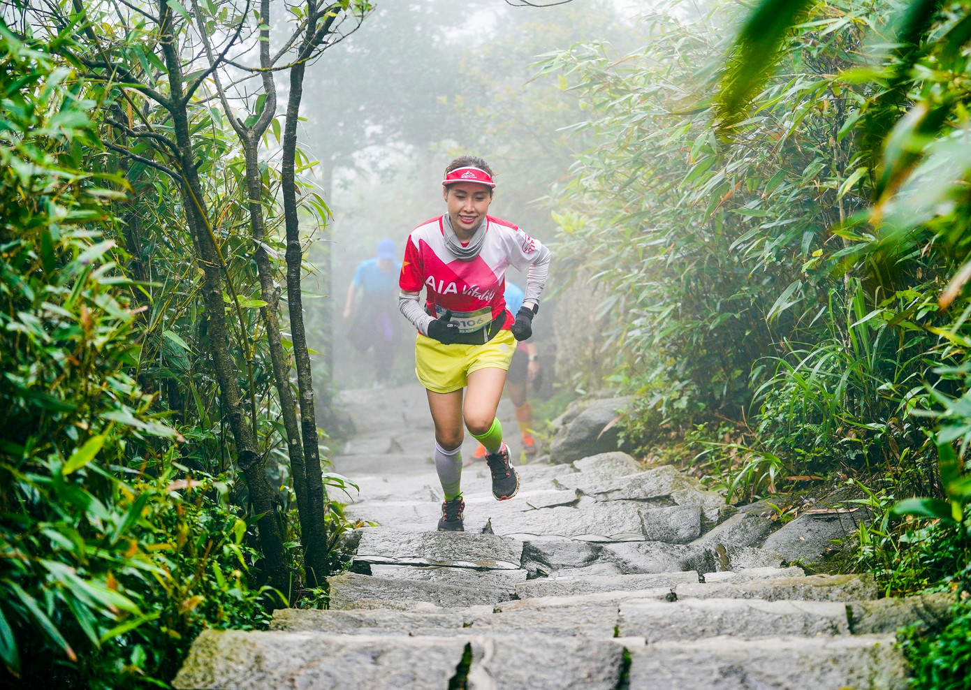 Cung đường chinh phục đỉnh chùa Đồng tại độ cao 1068m mang đến trải nghiệm thú vị cho các VĐV