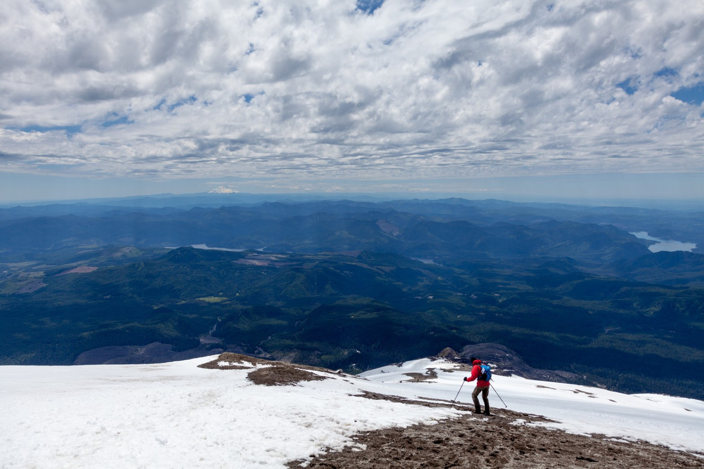 Tạm bỏ quên thành phố đang nắng nóng của mình ở nhà đến nơi tuyết trắng, trượt vài vòng cho đã.