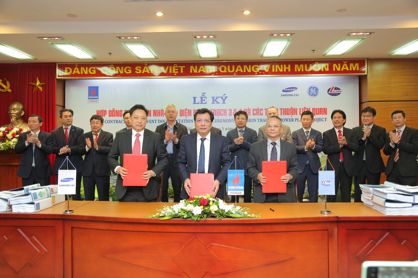 PV Power và liên danh nhà thầu ký kết hợp đồng EPC Dự án NMĐ Nhơn Trạch 3 và 4