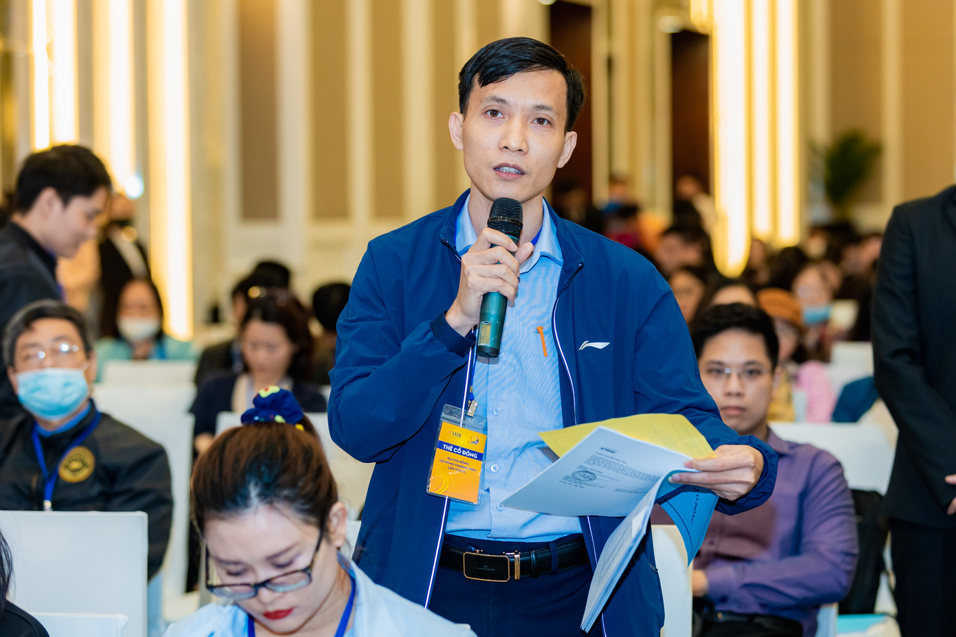 Đại hội dành phần lớn thời gian để trao đổi các vấn đề cổ đông quan tâm liên quan đến các mục tiêu kinh doanh, chiến lược kinh doanh và quản trị điều hành năm 2023 Đại hội dành phần lớn thời gian để trao đổi các vấn đề cổ đông quan tâm liên quan đến các mục tiêu kinh doanh, chiến lược kinh doanh và quản trị điều hành năm 2023