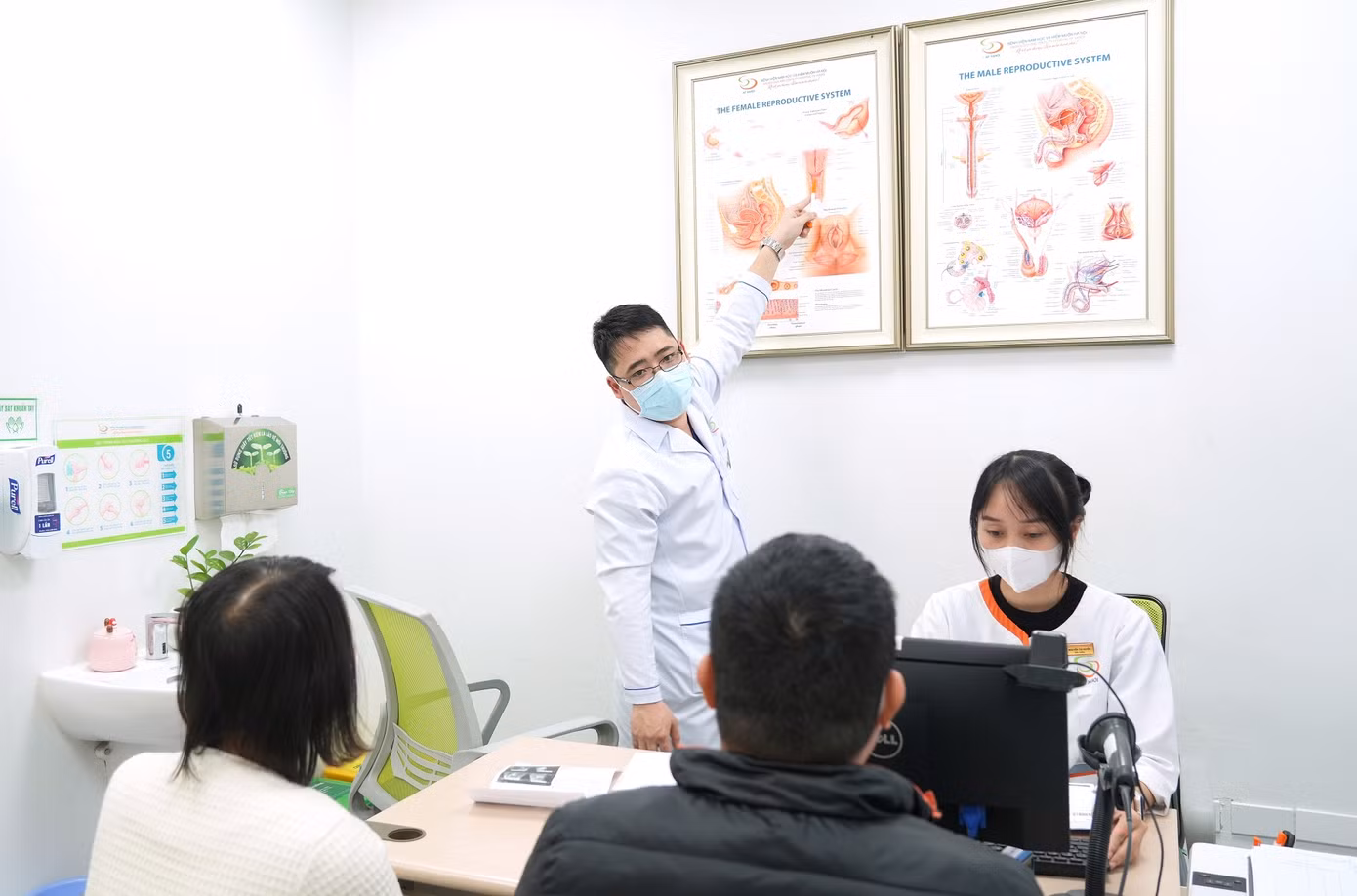 Các bác sĩ thực hiện phẫu thuật nam khoa Các bác sĩ thực hiện phẫu thuật nam khoa
