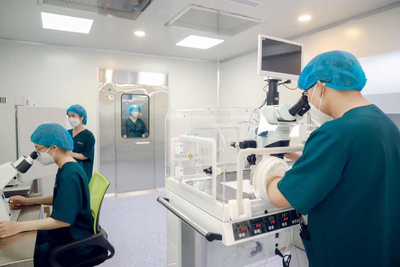 Đơn vị hỗ trợ sinh sản IVFMD Buôn Ma Thuột - trực thuộc Khoa Phụ Sản, Bệnh viện Đại học Y Dược Buôn Ma Thuột là trung tâm hỗ trợ sinh sản đầu tiên tại khu vực Tây Nguyên. Đơn vị hỗ trợ sinh sản IVFMD Buôn Ma Thuột - trực thuộc Khoa Phụ Sản, Bệnh viện Đại học Y Dược Buôn Ma Thuột là trung tâm hỗ trợ sinh sản đầu tiên tại khu vực Tây Nguyên.