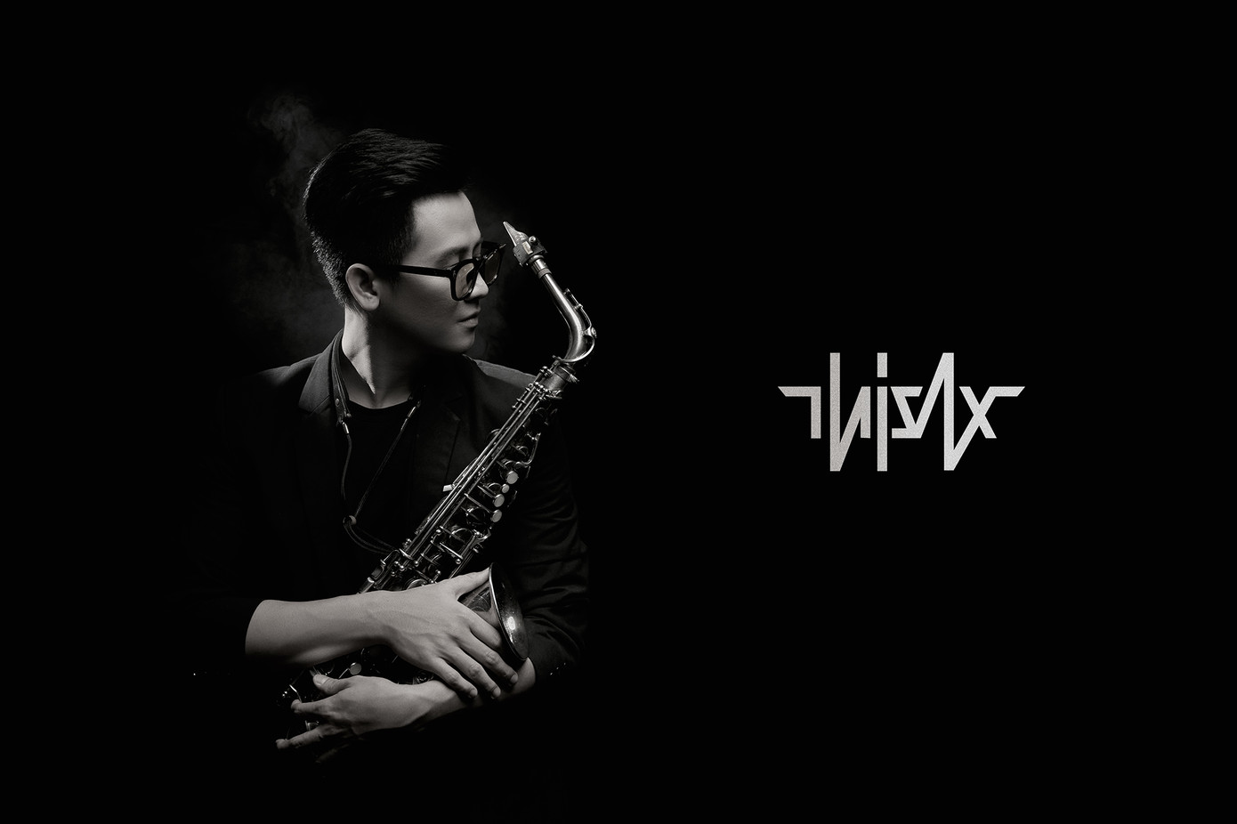 Nghệ sĩ Saxophone Hoàng Thi sẽ góp mặt trình diễn trong sự kiện Glory to GLORY hứa hẹn mang tới khán giả những trải nghiệm nghệ thuật say đắm.
