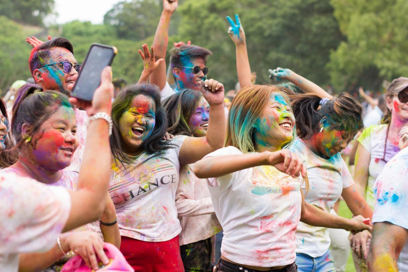 Những khuôn mặt tươi vui, hào hứng ăn mừng lễ hội Queensland lớn nhất năm.