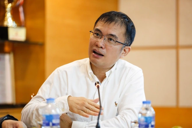 PGS.TS. Vũ Sỹ Cường - Kinh tế trưởng Viện công nghệ và phát triển tài chính, Học viện Tài chính (ảnh: Dân Việt). PGS.TS. Vũ Sỹ Cường - Kinh tế trưởng Viện công nghệ và phát triển tài chính, Học viện Tài chính (ảnh: Dân Việt).