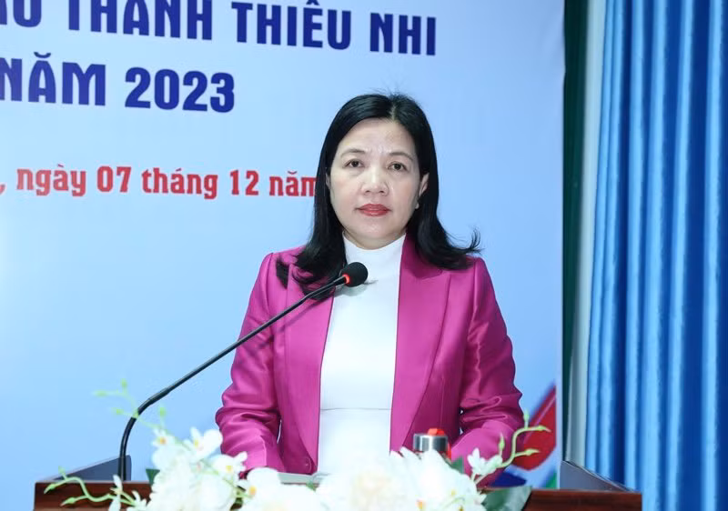 Đồng chí Phạm Thị Thanh Thủy - Ủy viên Ban Thường vụ, Trưởng Ban Dân vận Tỉnh ủy, Chủ tịch Ủy ban MTTQ phát biểu tại hội nghị.