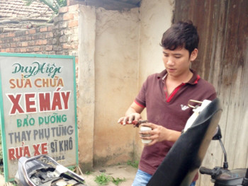 Nguyễn Duy Hiệp -nhân chứng quan trọng nhất vụ quan tài diễu phố vừa bị khởi tố về hành vi không tố giác tội phạm. Nguyễn Duy Hiệp -nhân chứng quan trọng nhất vụ quan tài diễu phố vừa bị khởi tố về hành vi không tố giác tội phạm