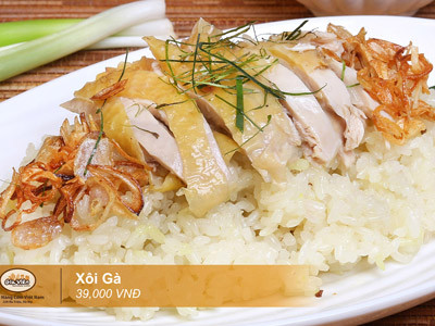 Xôi gà thơm ngon tại nhà hàng Gia Viên