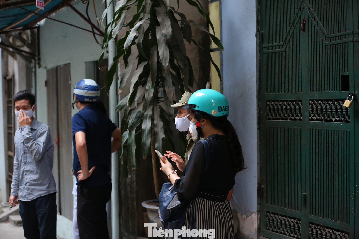 Được biết ca nghi nhiễm này rất phức tạp vì di chuyển nhiều, F1 rải rác ở các quận, huyện Đông Anh, Ba Vì, Đống Đa, Tây Hồ, Hoàng Mai.