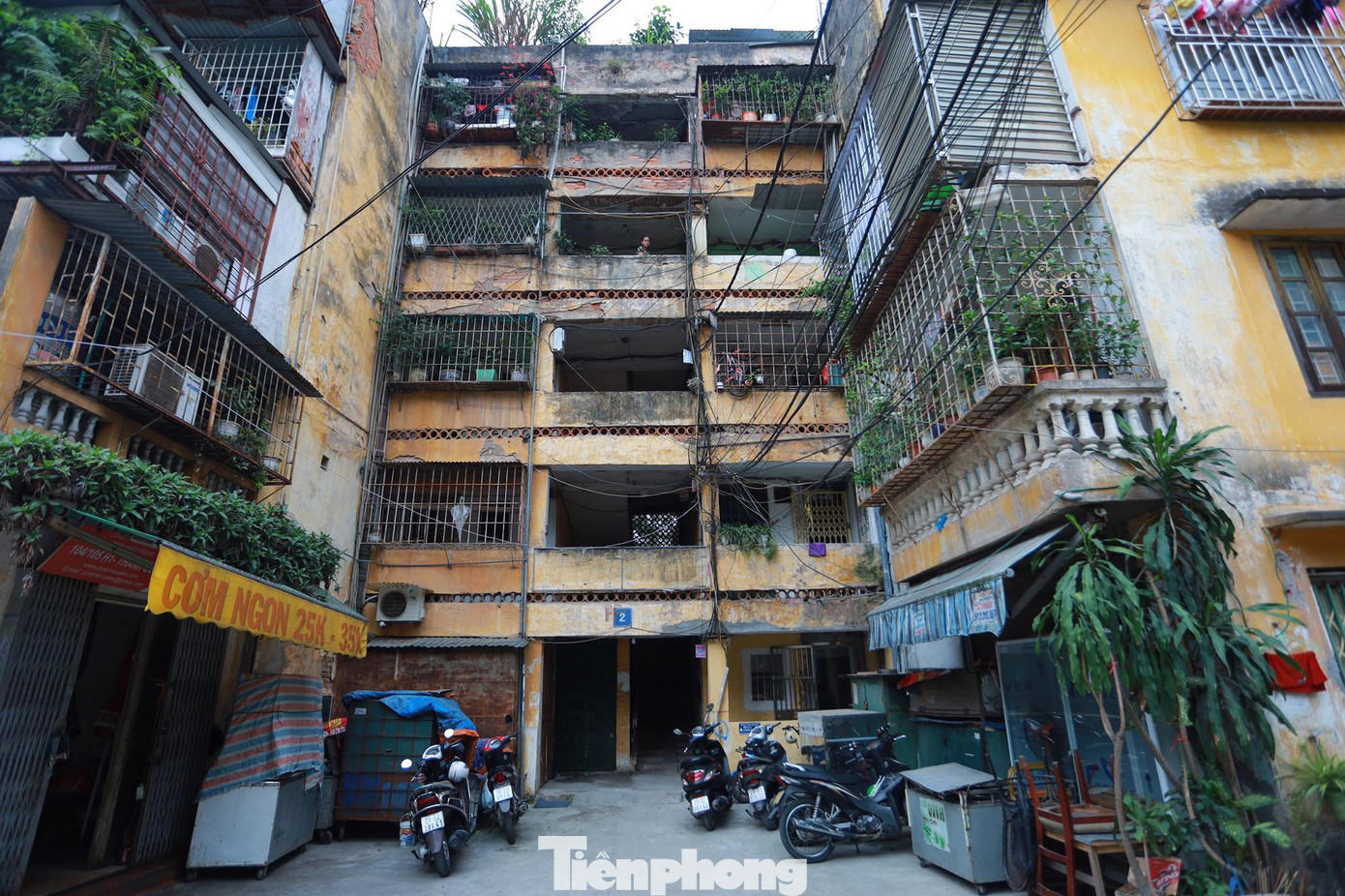 Do không được sửa chữa, bảo trì thường xuyên.