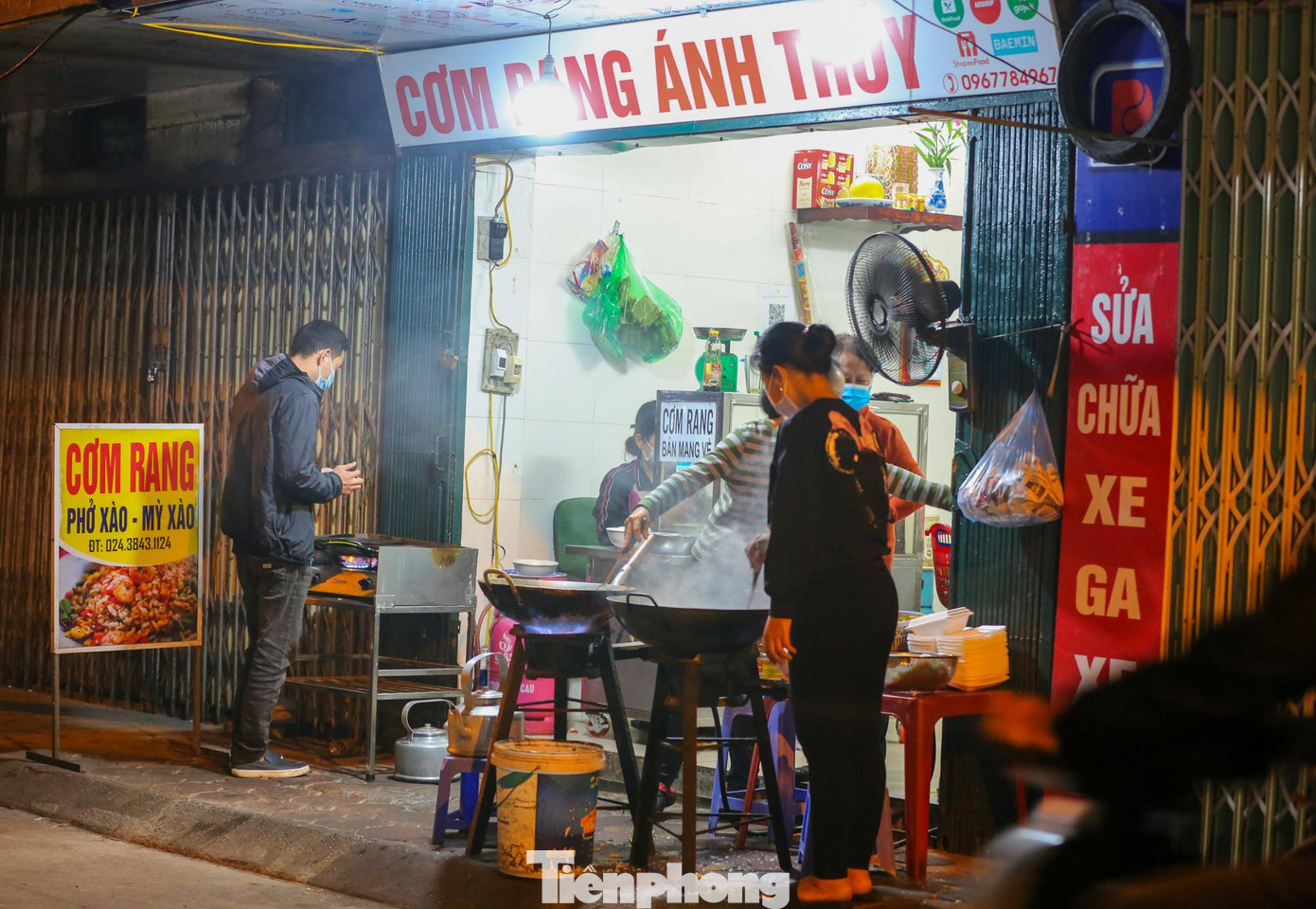 Trong 2 tuần vừa qua, quận Đống Đa ghi nhận hơn 1.300 ca COVID-19, tỷ lệ số ca mắc cộng đồng/100.000 dân là 177. Trong 2 tuần vừa qua, quận Đống Đa ghi nhận hơn 1.300 ca COVID-19, tỷ lệ số ca mắc cộng đồng/100.000 dân là 177.