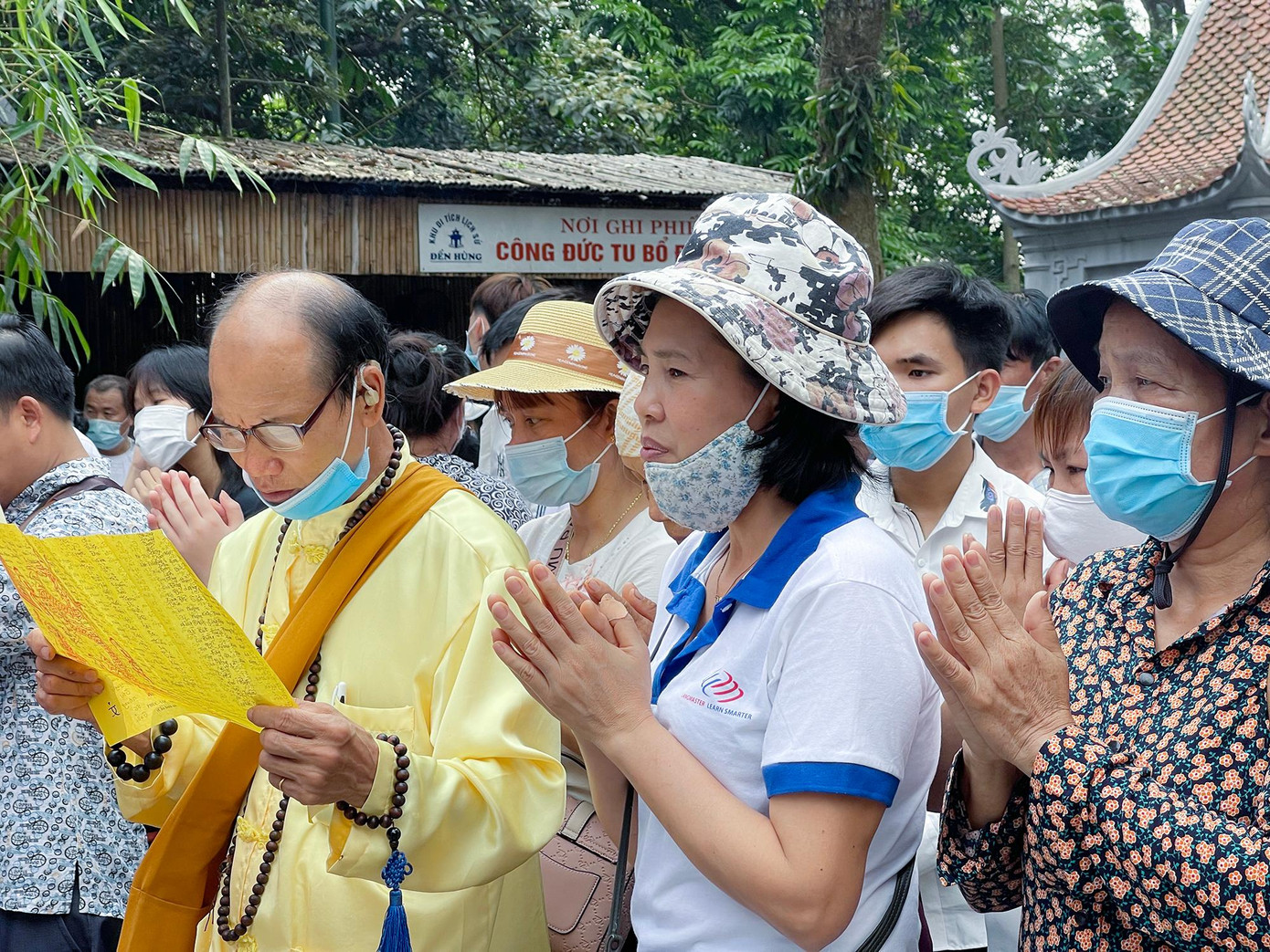 Theo ông Lê Trường Giang, Giám đốc Khu di tích lịch sử đền Hùng, do ảnh hưởng của dịch COVID-19, lễ hội đền Hùng năm nay chỉ diễn ra phần lễ, không tổ chức phần hội.