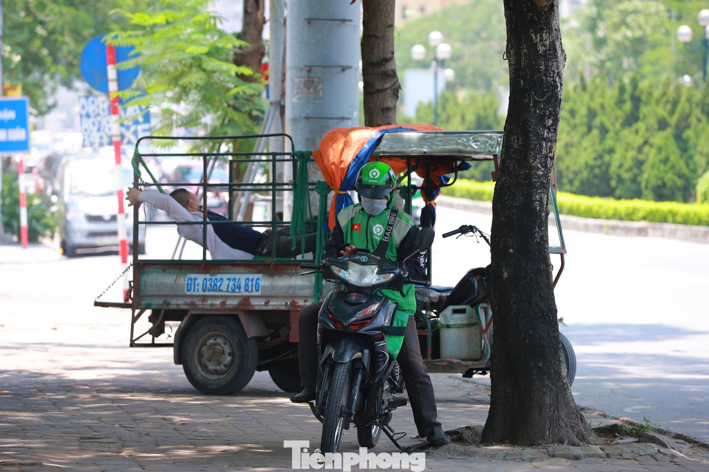 Dự báo đợt nắng nóng diện rộng này sẽ còn kéo dài, gay gắt nhất từ đầu năm với nền nhiệt độ trung bình khá cao phổ biến từ 35 độ C - 39 độ C.