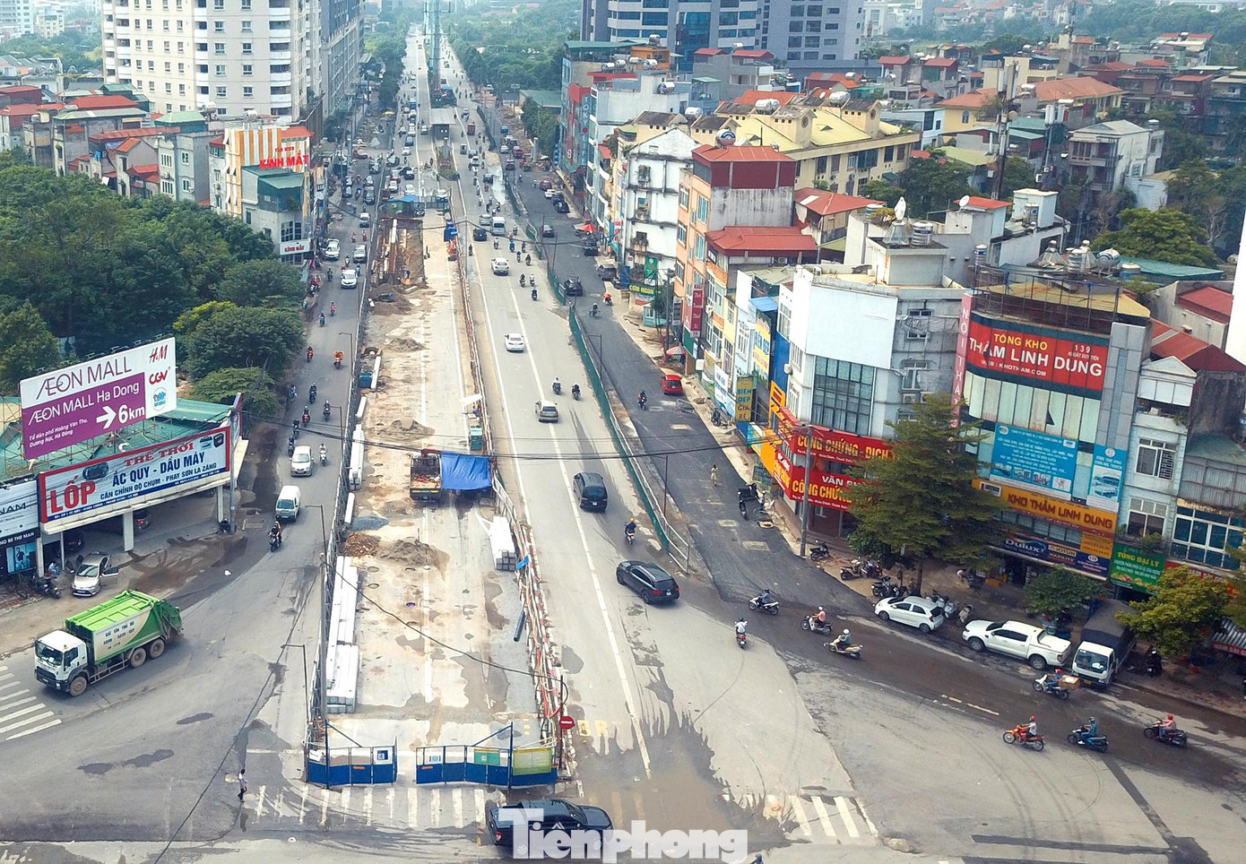 Với tổng mức đầu tư gần 700 tỷ đồng, dự kiến hoàn thành trong 18 tháng, hầm chui có kết cấu bê tông cốt thép, xây dựng trục thông theo hướng đường Lê Văn Lương.