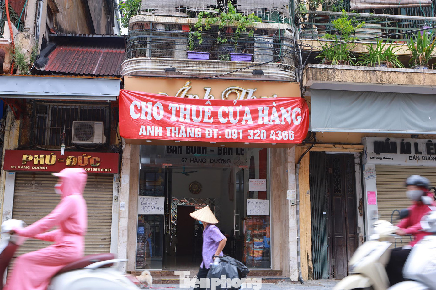 Khu đất vàng với giá thuê mặt bằng cao ngất ngưởng tại phố cổ nay rơi vào cảnh đìu hiu vắng bóng.