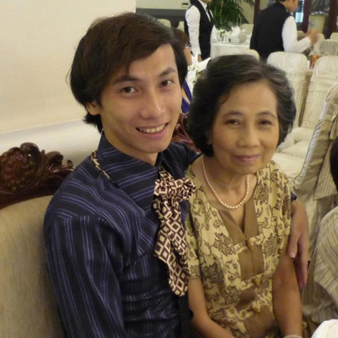 Lộ Lộ và mẹ. Lộ Lộ và mẹ