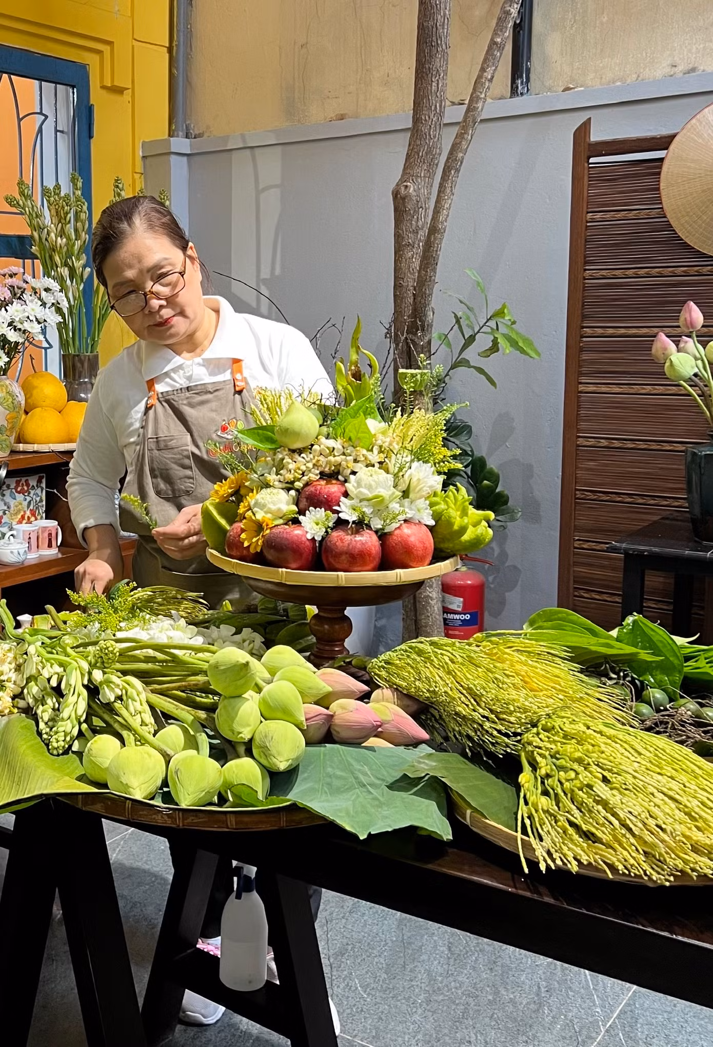 Mỗi tác phẩm đều mang đậm nét truyền thống và thể hiện mong muốn đầy đủ, sung túc trong năm mới.
